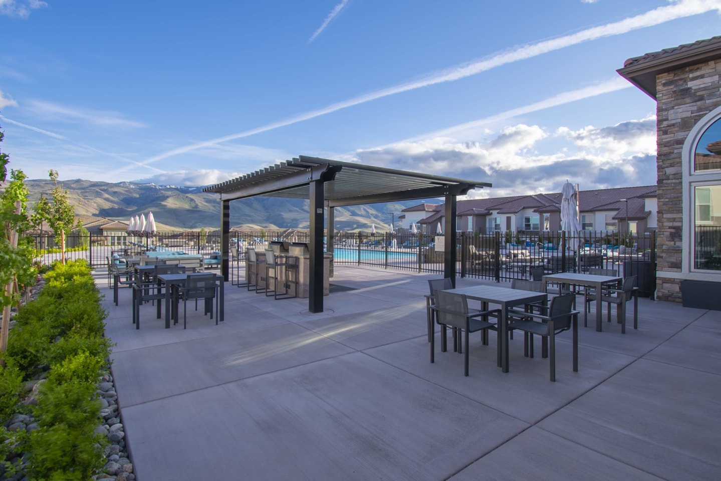 VIDA LUXURY LIVING Image 7