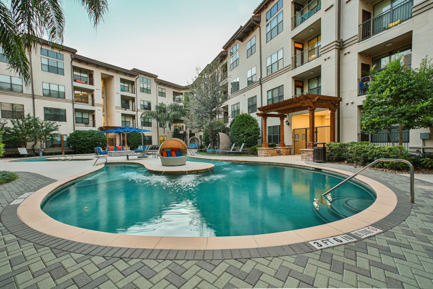 Broadstone Toscano Image 26