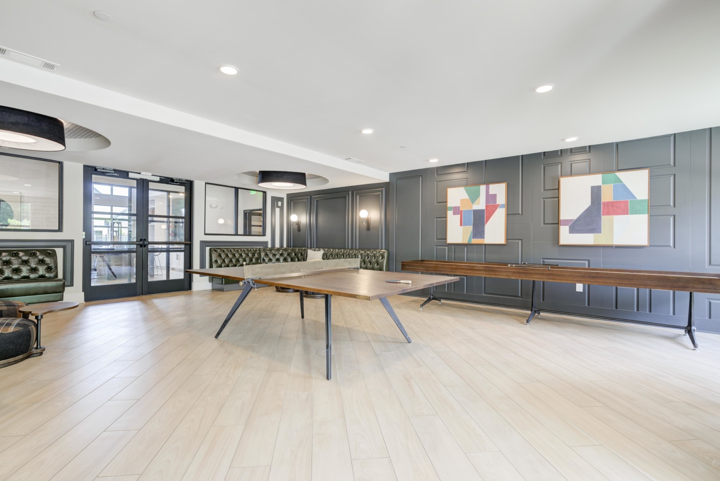The Collins Luxury Apartments Image 24
