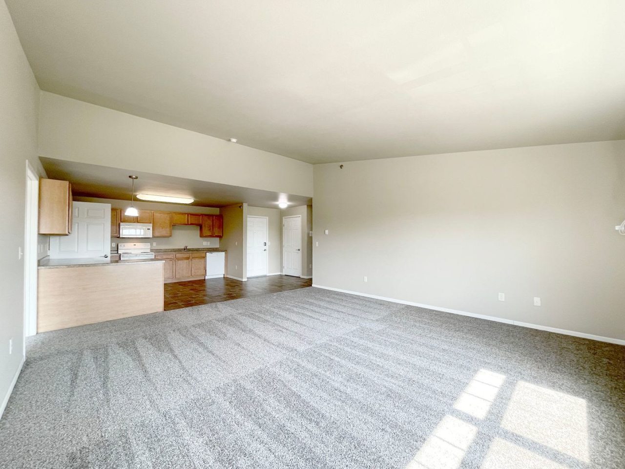Willow Brooke Lodge Apartments Image 7