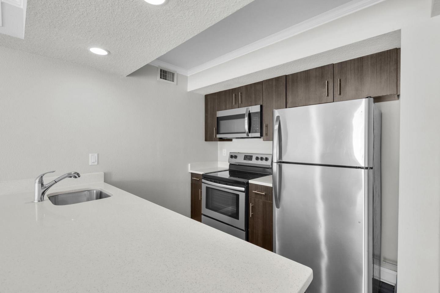 AVIA  Apartments at Reedy Creek Image 29