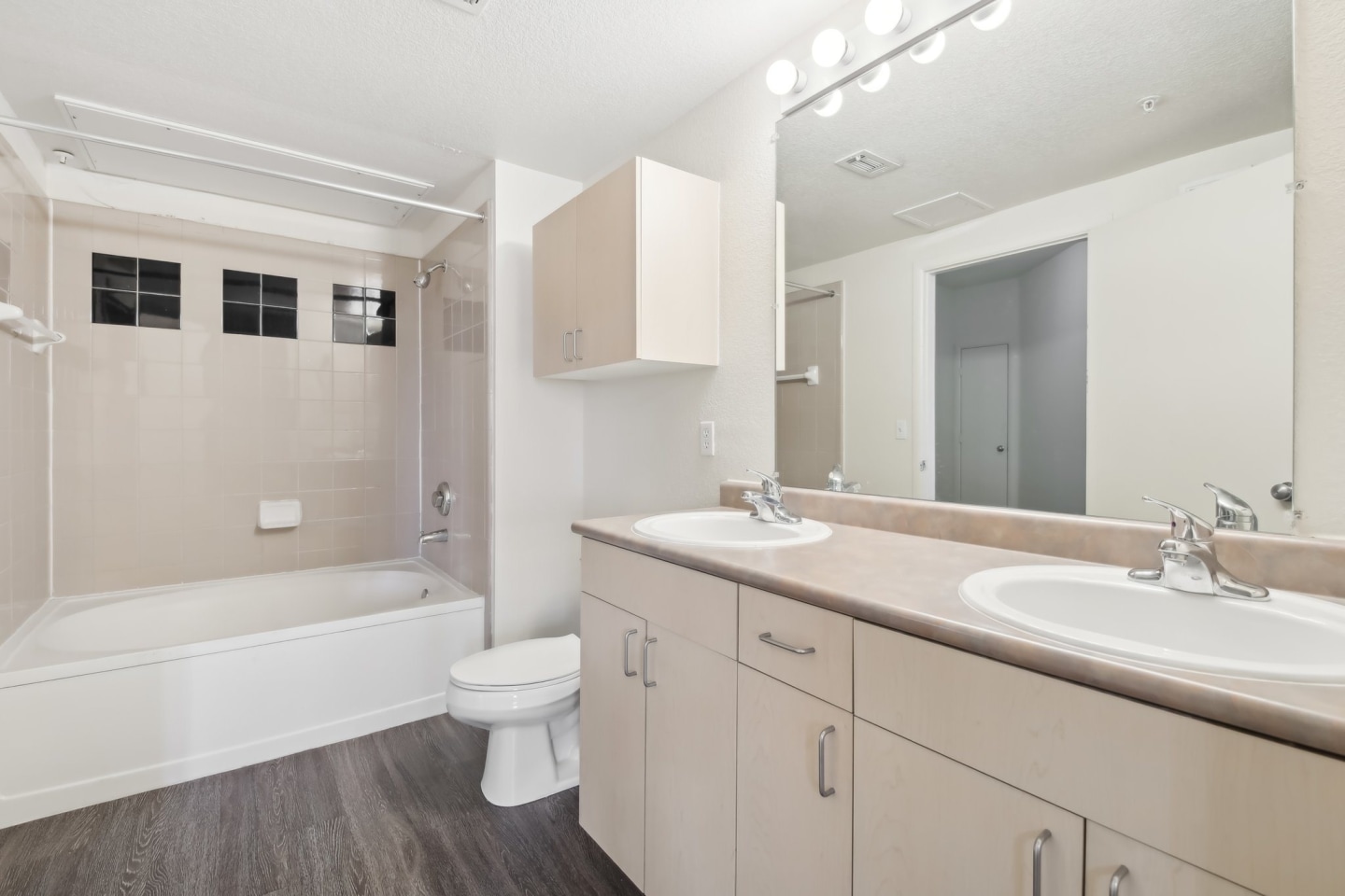 Uptown Square Apartment Homes Image 46