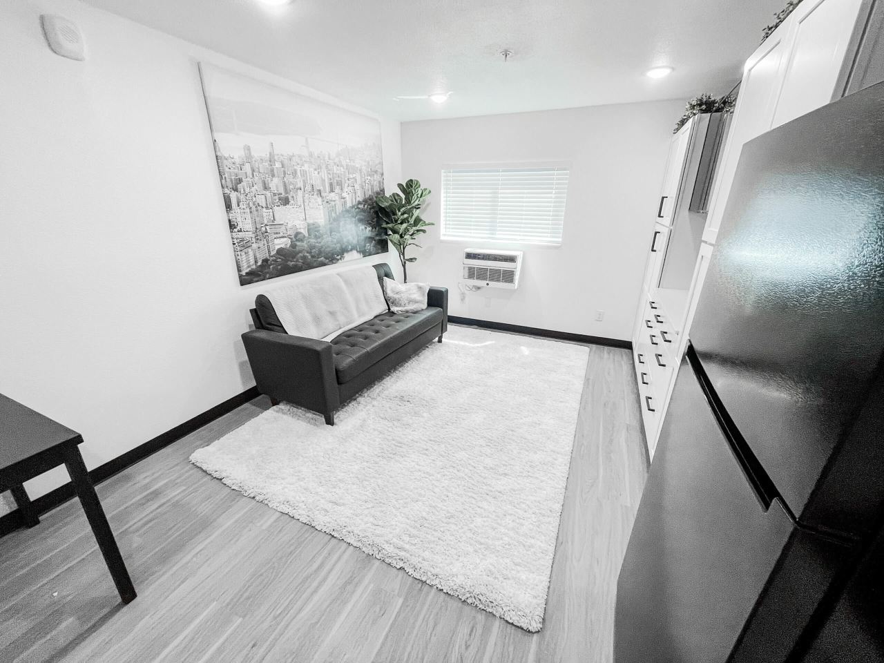 The Freehand Apartments Image 41