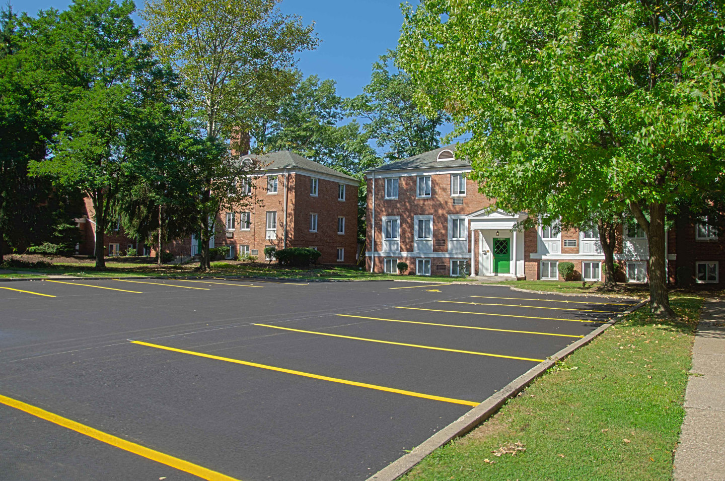 Fairhill Gardens Image 4