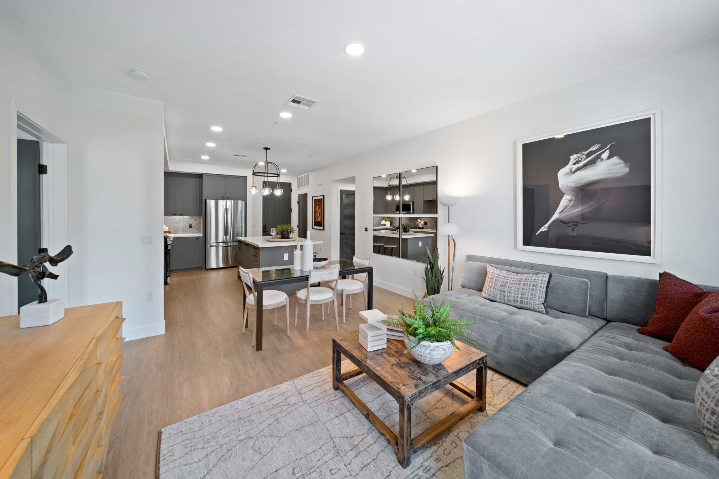 Halcyon House Image 29