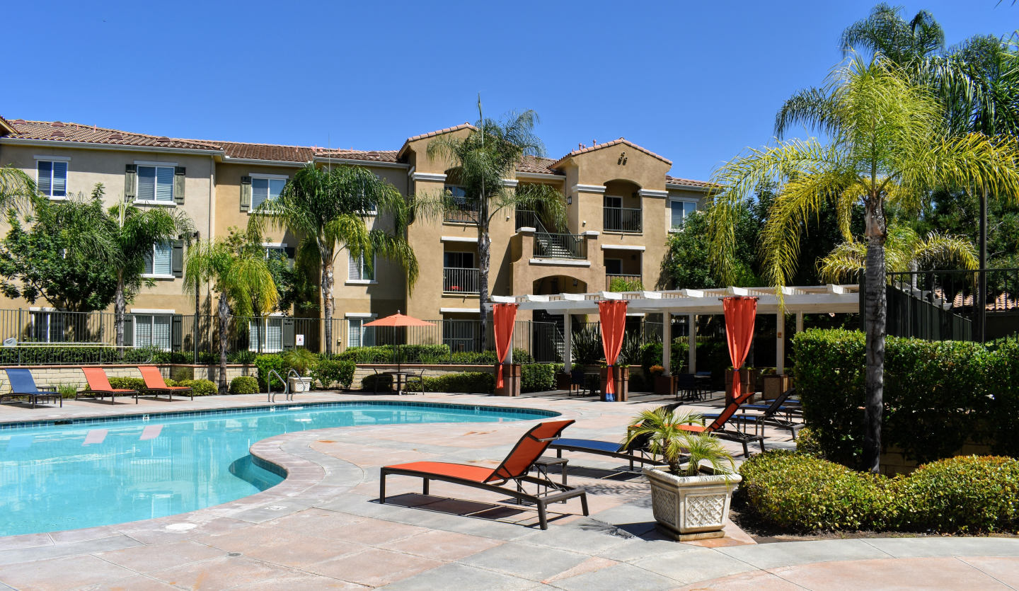 Bell Murrieta Springs Image 13