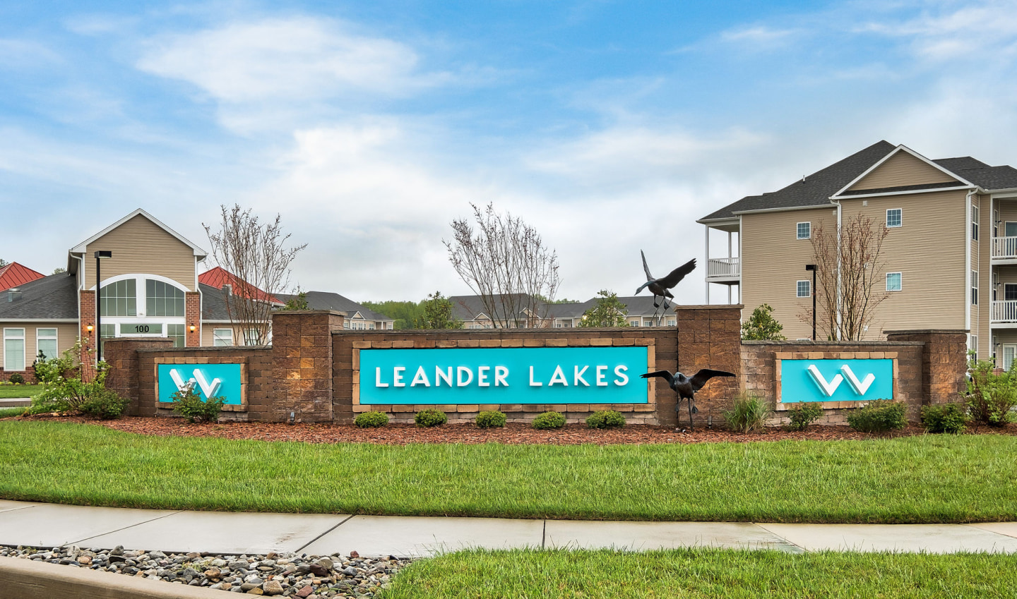 Leander Lakes Luxury Apartment Homes Image 6