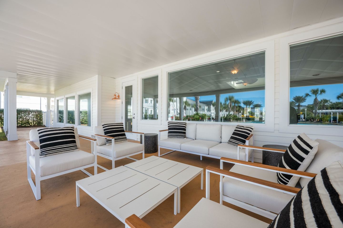 White Sands Luxury Apartments Image 6