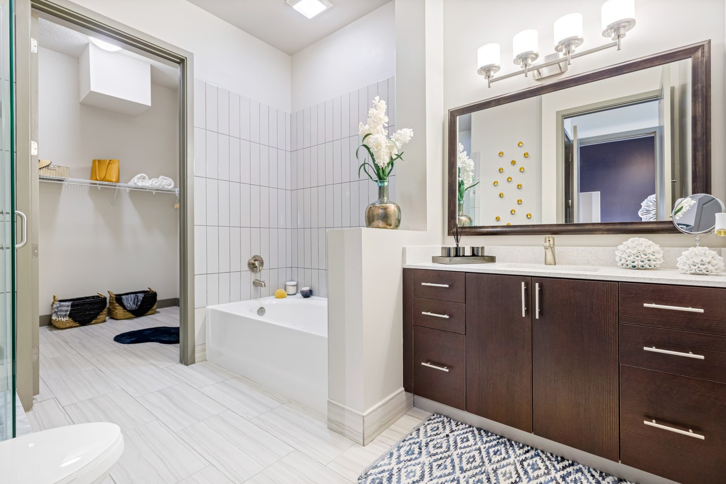 Pearl Dadeland Image 15