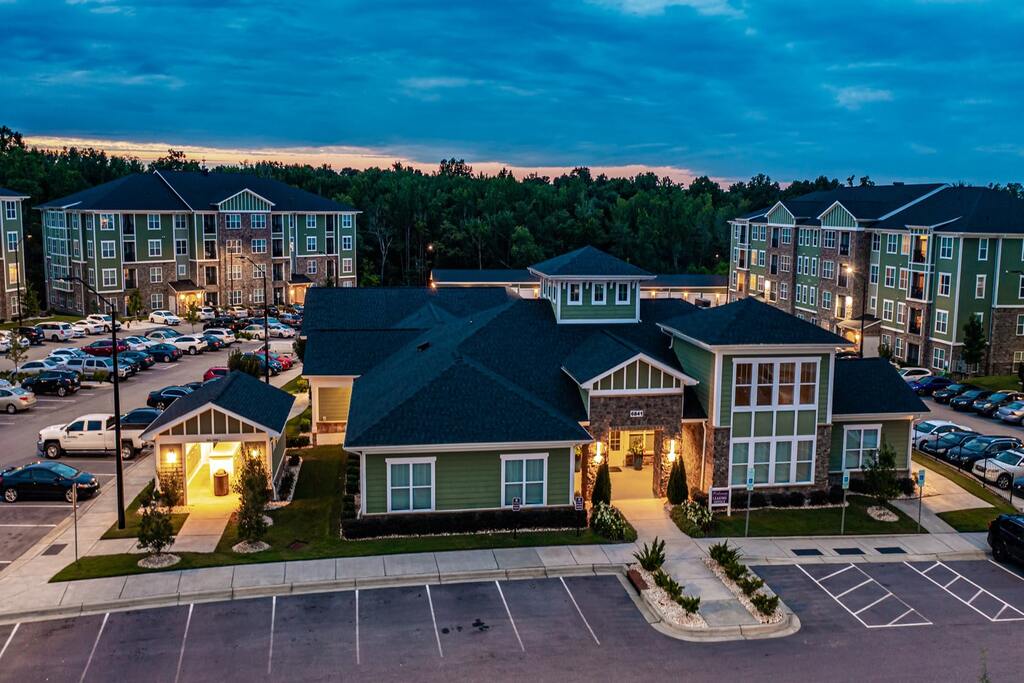 Affordable Housing - Luxury Apartments at Foxwood Image 133