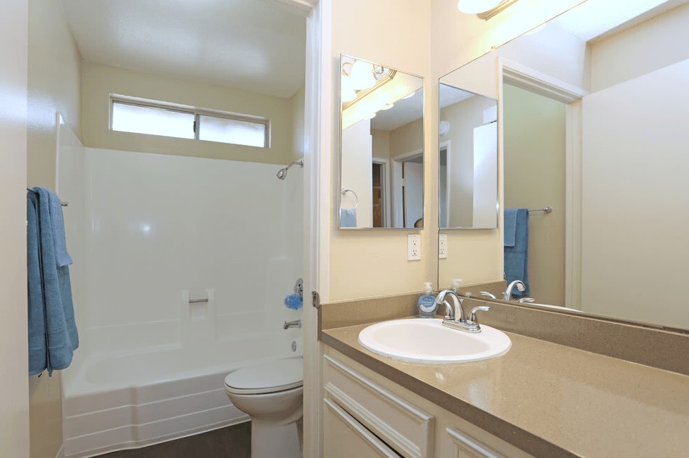 Carlton Heights Villas Image 7