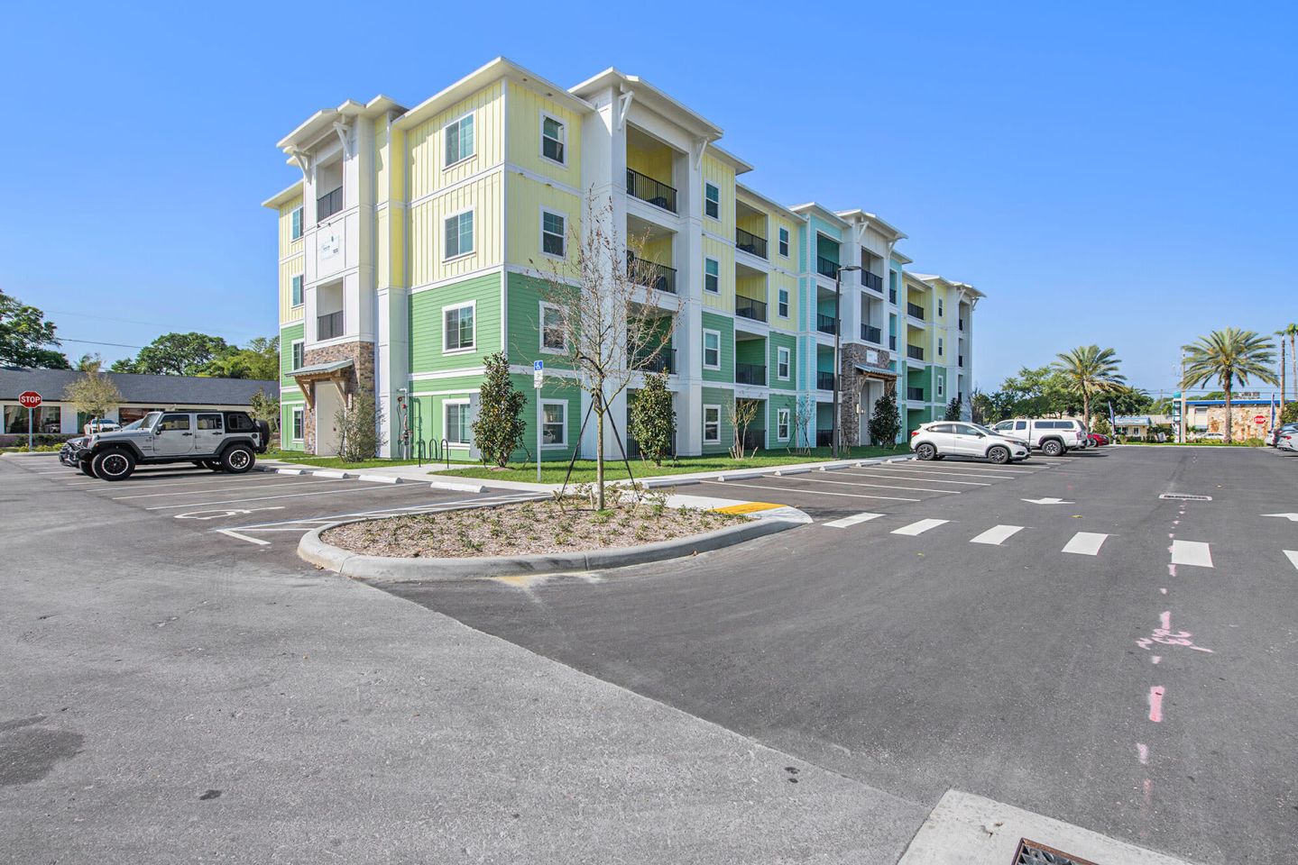 Grand Oak Apartments Image 30