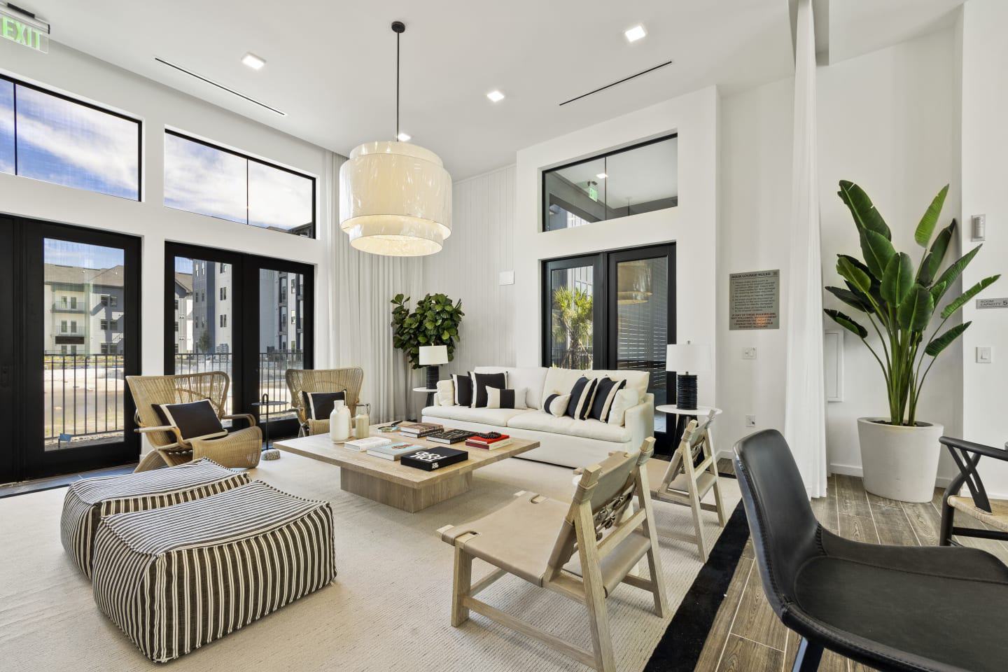 Azalea Luxury Apartments Image 31