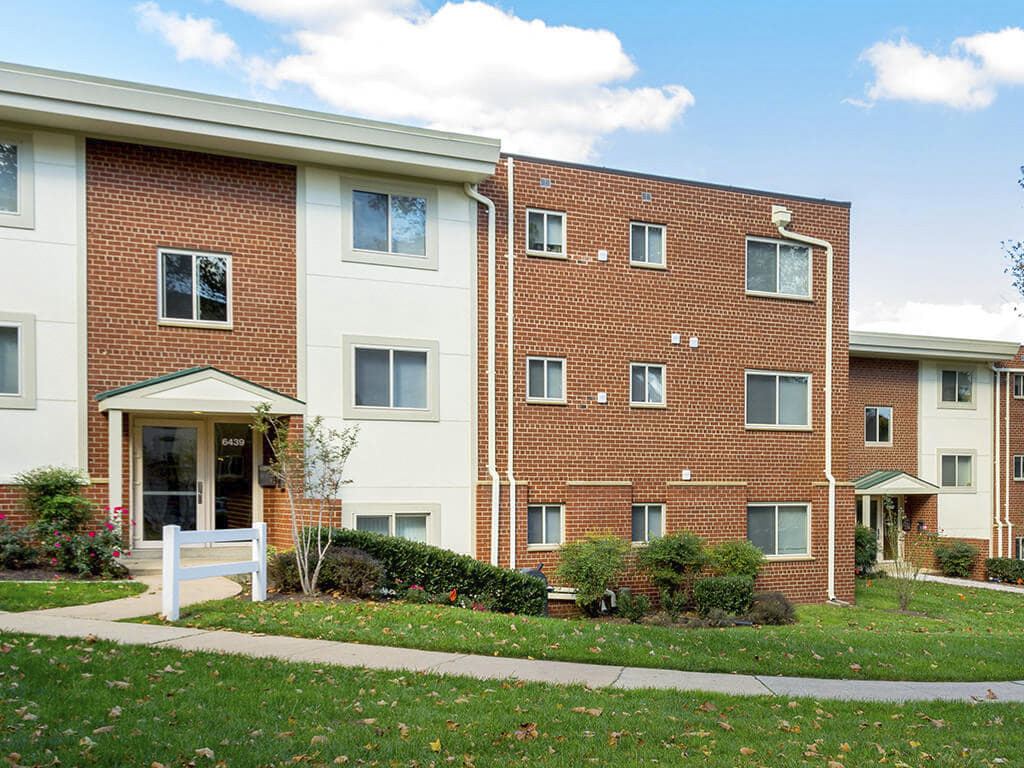 Bren Mar Apartments Image 11