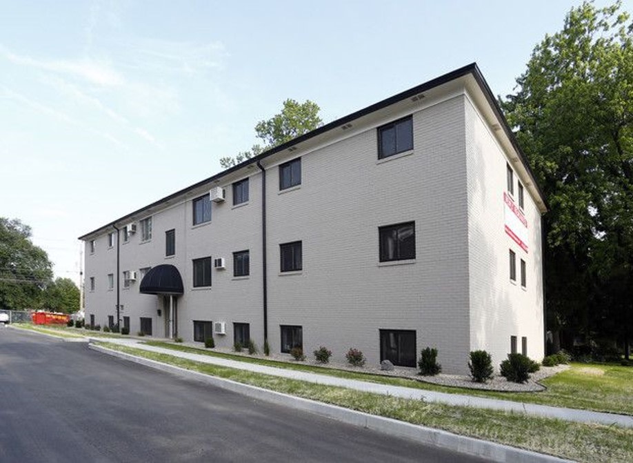 Broad Ripple Flats Image 2