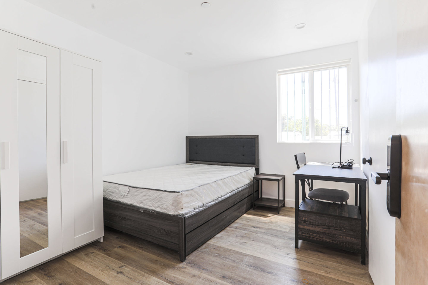 1534 W 35th Street - Co-Living Image 9
