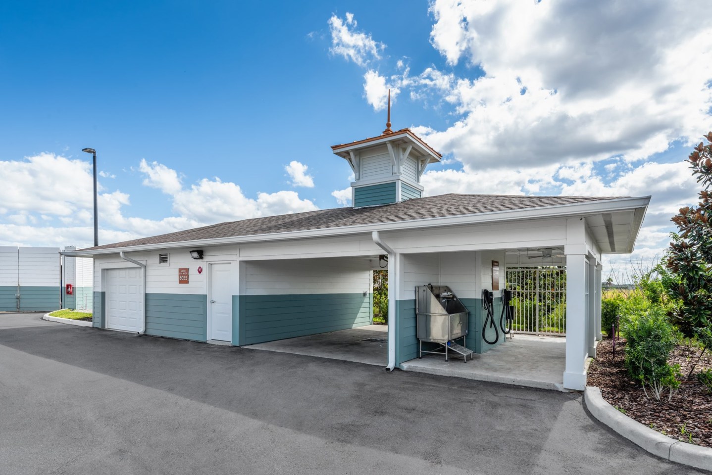 Essex Luxe Apartments Image 14