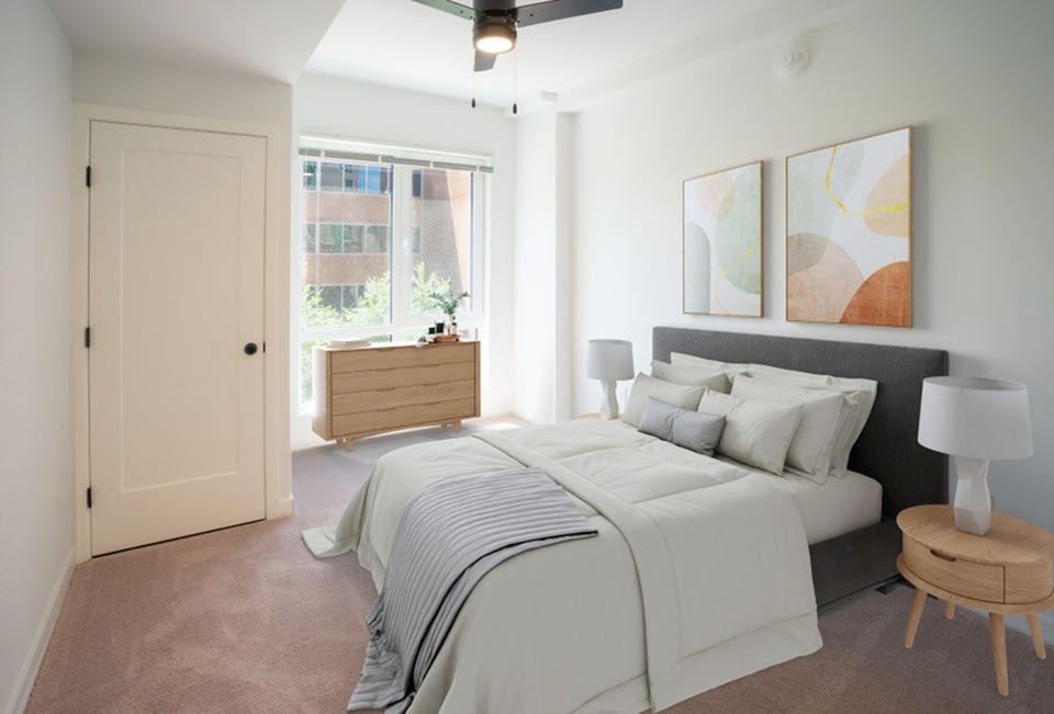202 Queen Image 24