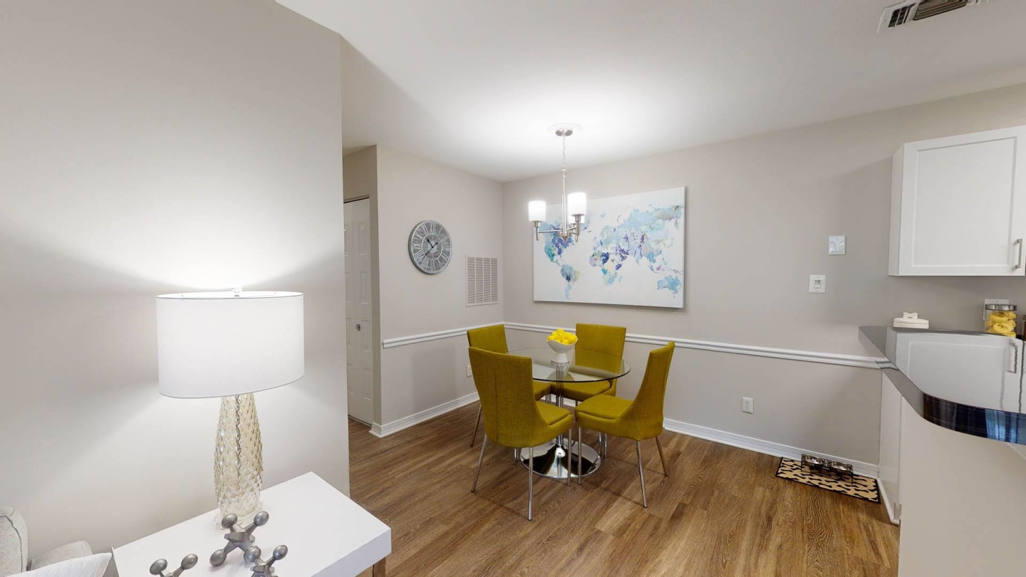 Montclair Apartments Image 6