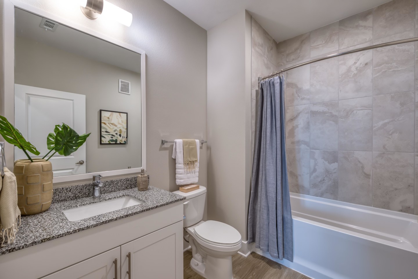 The Pointe at Davis Creek Image 15