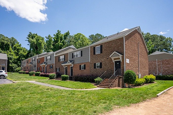 501 Towns Image 12