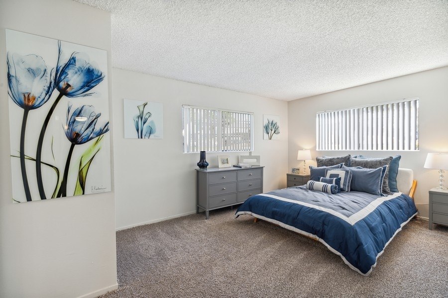The District Apartment Homes Image 11