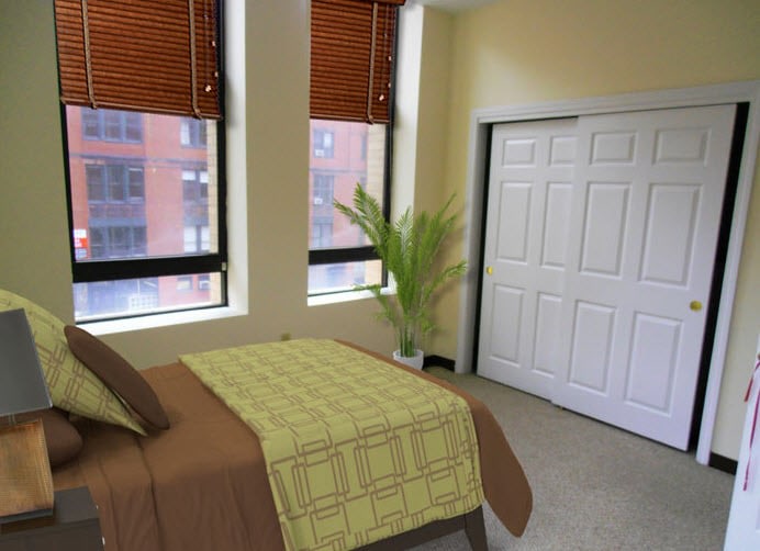 81 Essex Image 3