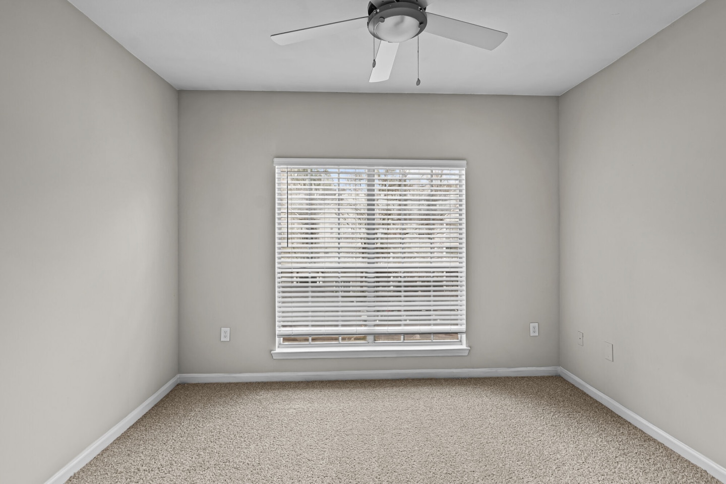 Creekside Corners Image 35