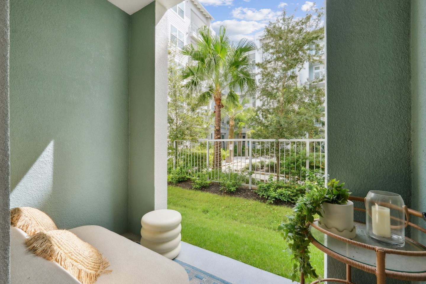 Linz Bayview Apartments Image 34