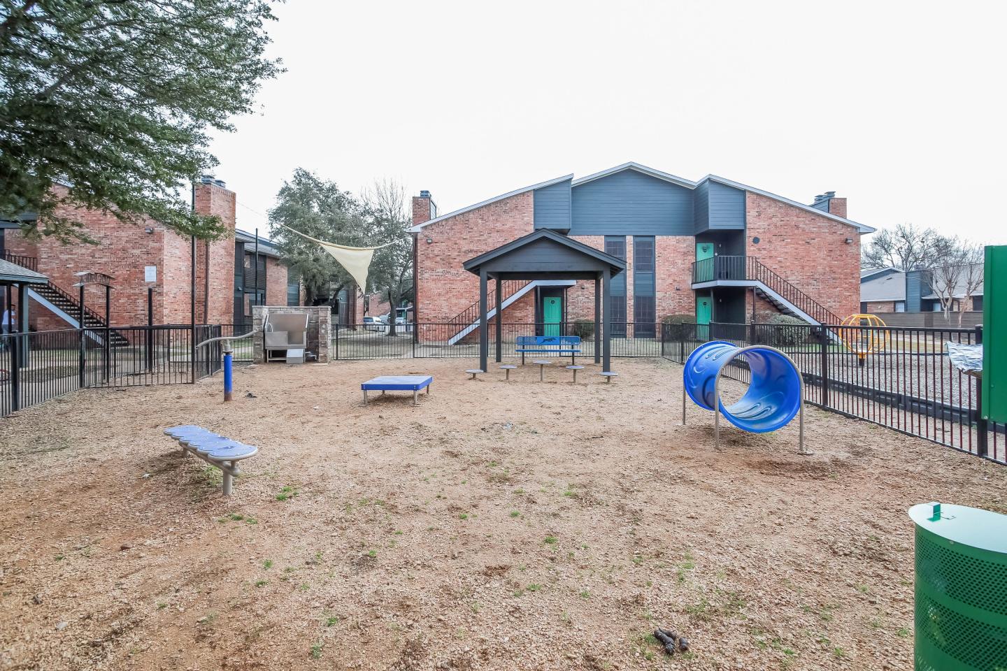 Oakline Apartments Image 19