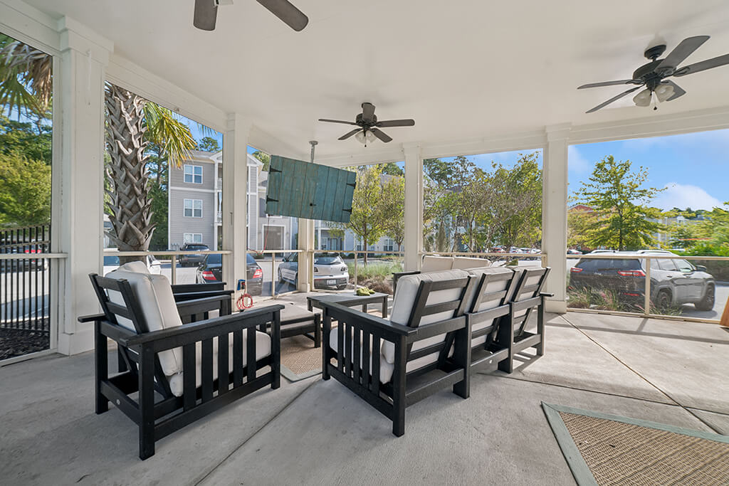 The Apartments at Shade Tree Image 5