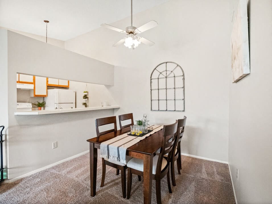 Lancaster Lakes Apartments Image 18