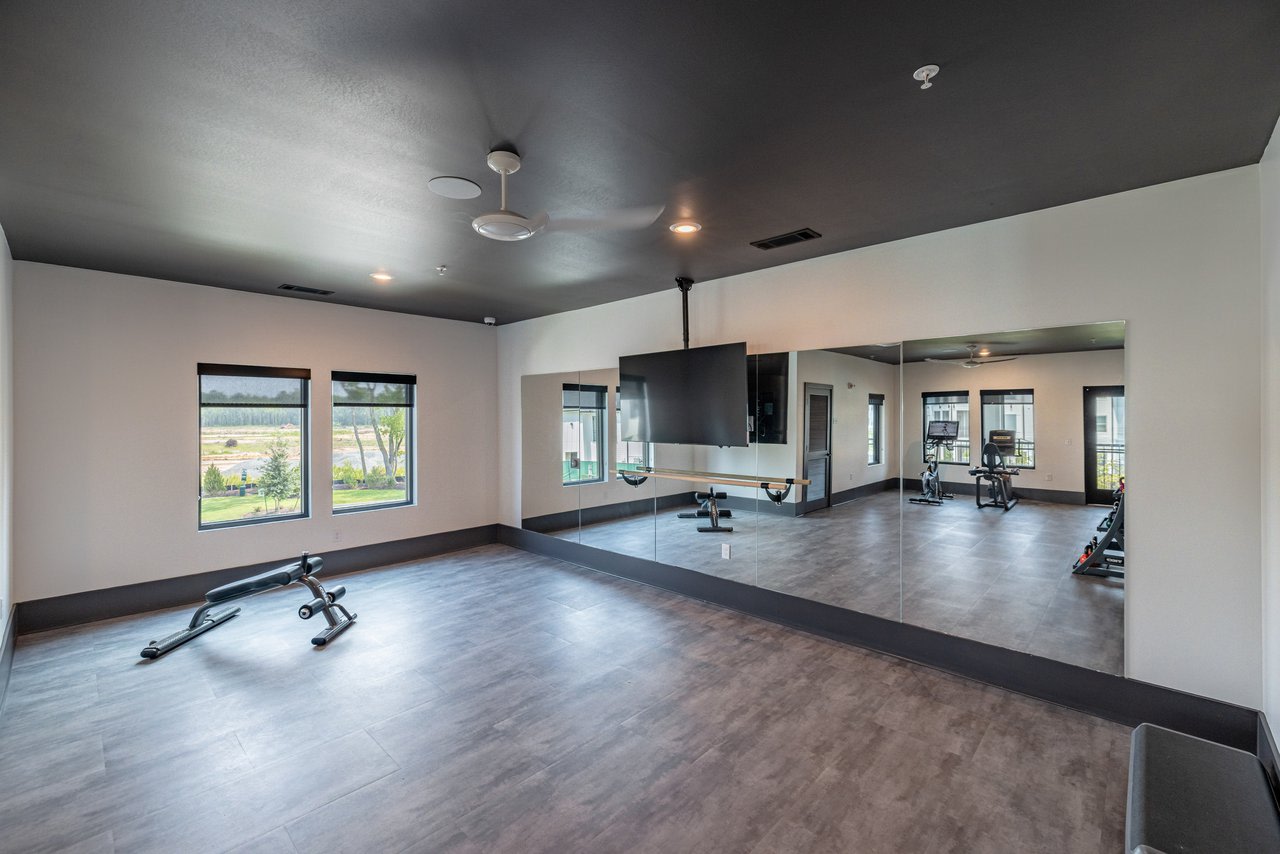 Botanic Luxury Apartments Image 46