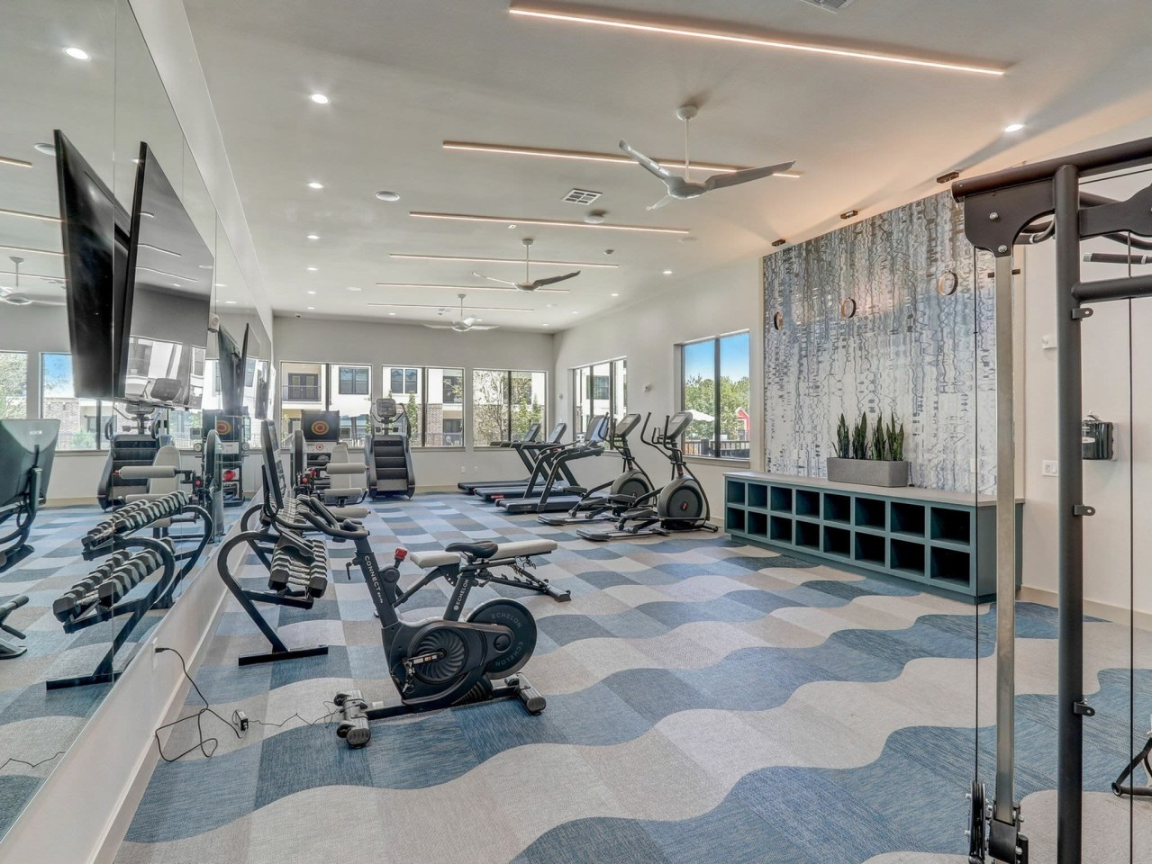 The Vic at Woodforest Image 12