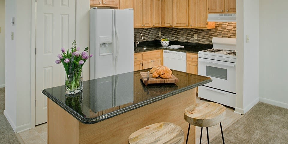 Bay Hills Image 13