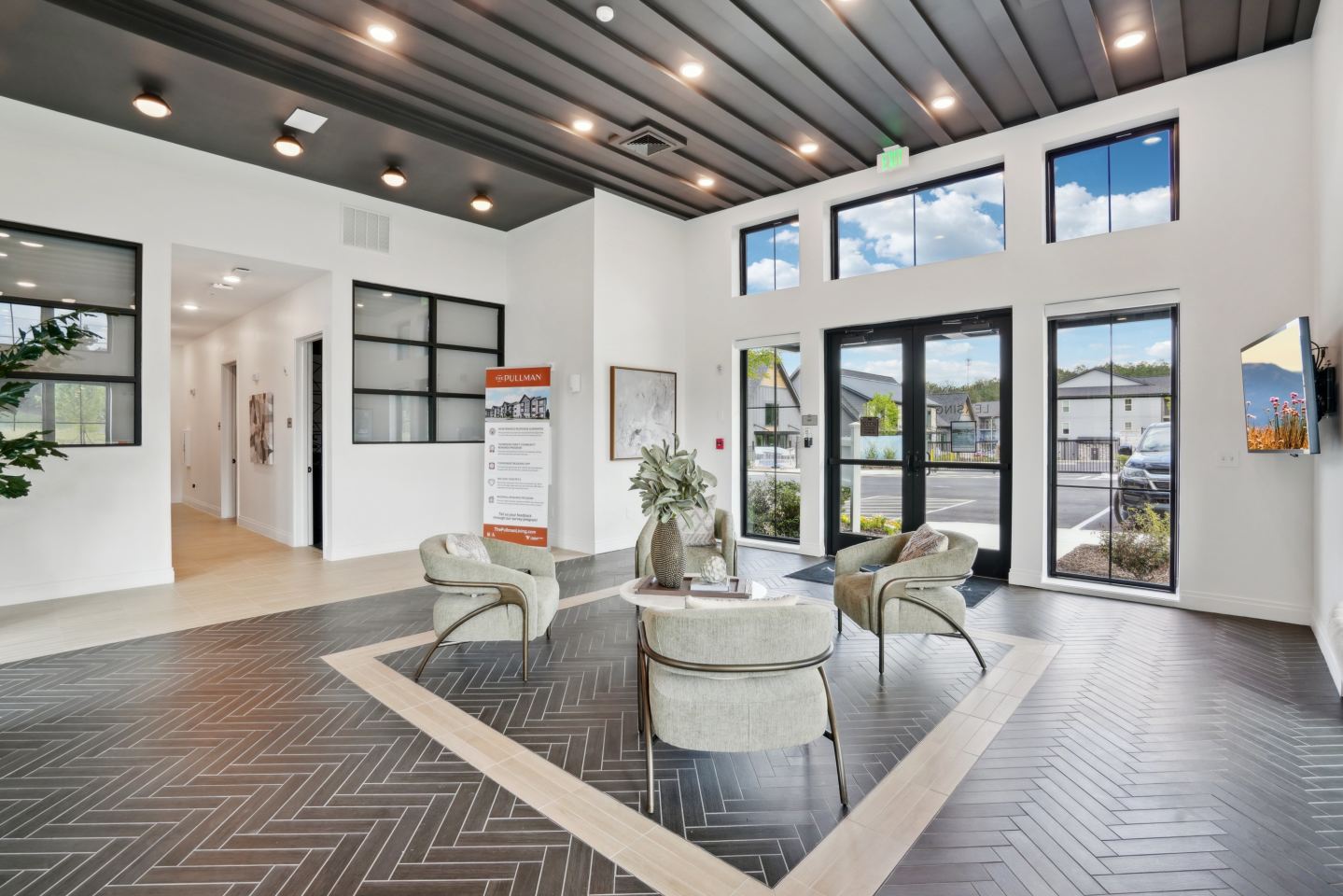 The Pullman Luxury Apartment Homes Image 72
