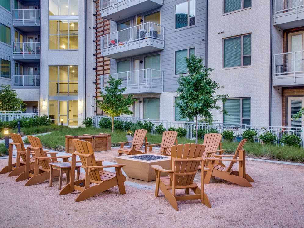 Avalon by AvalonBay West Plano Image 31
