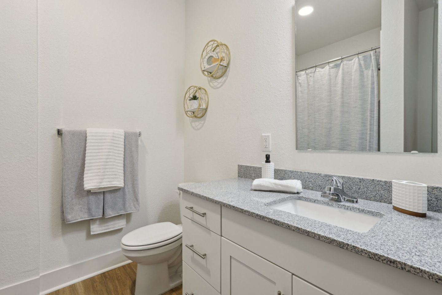 Lamplighter Legacy Image 14