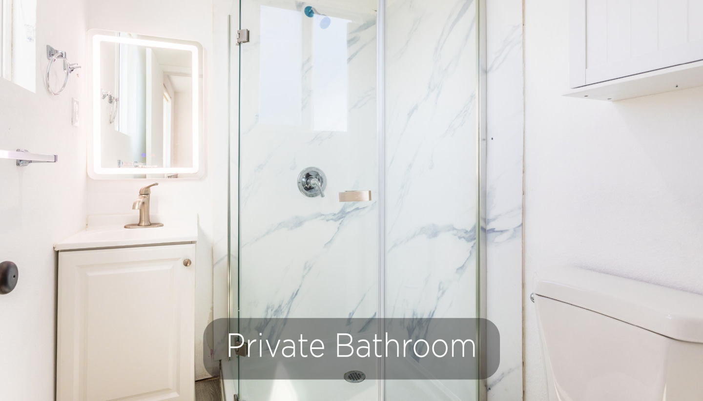 1815 W Adams Boulevard - Co-Living Image 10