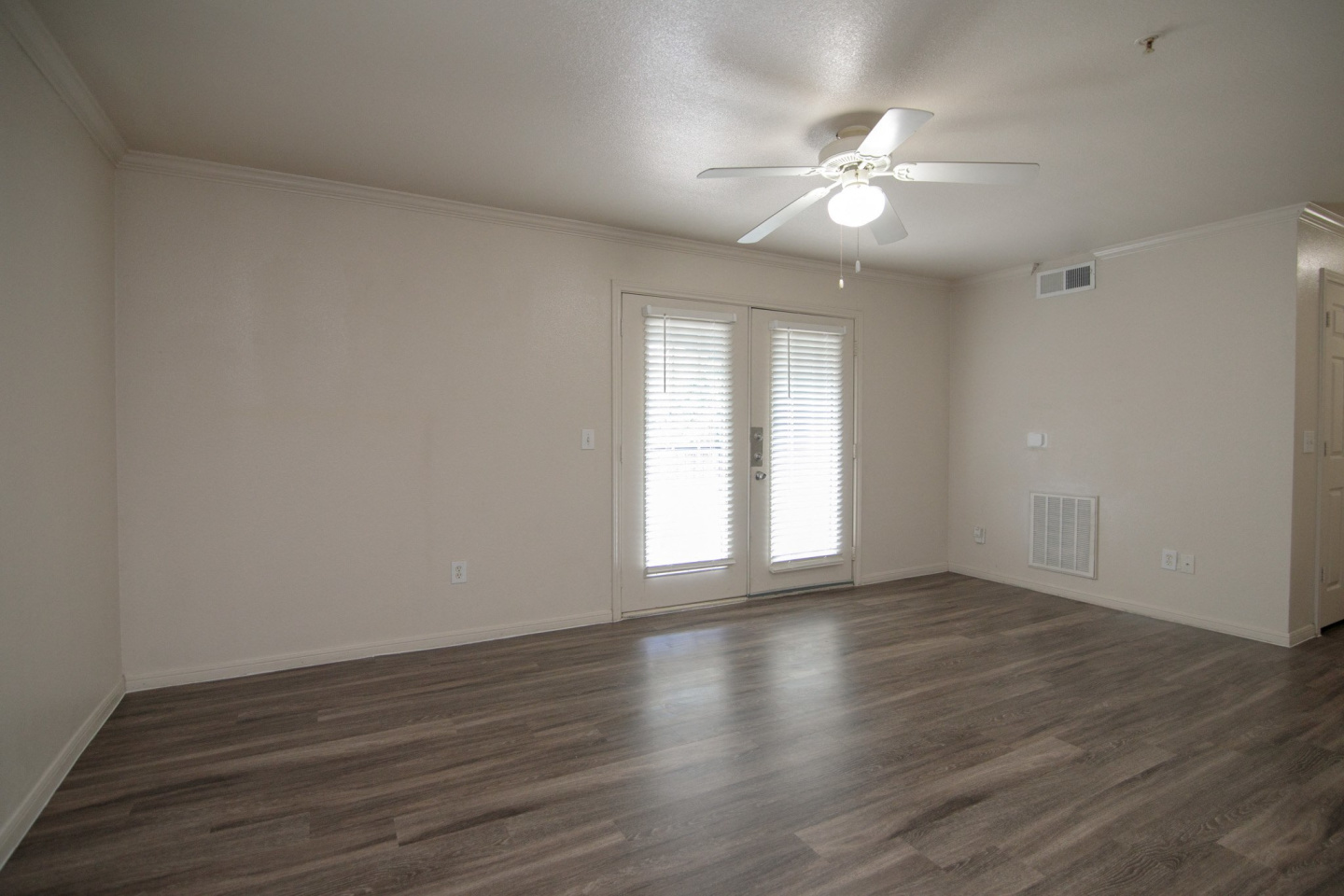 Riverside Meadows Image 9