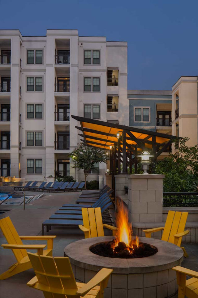 Elle of Buckhead Image 2