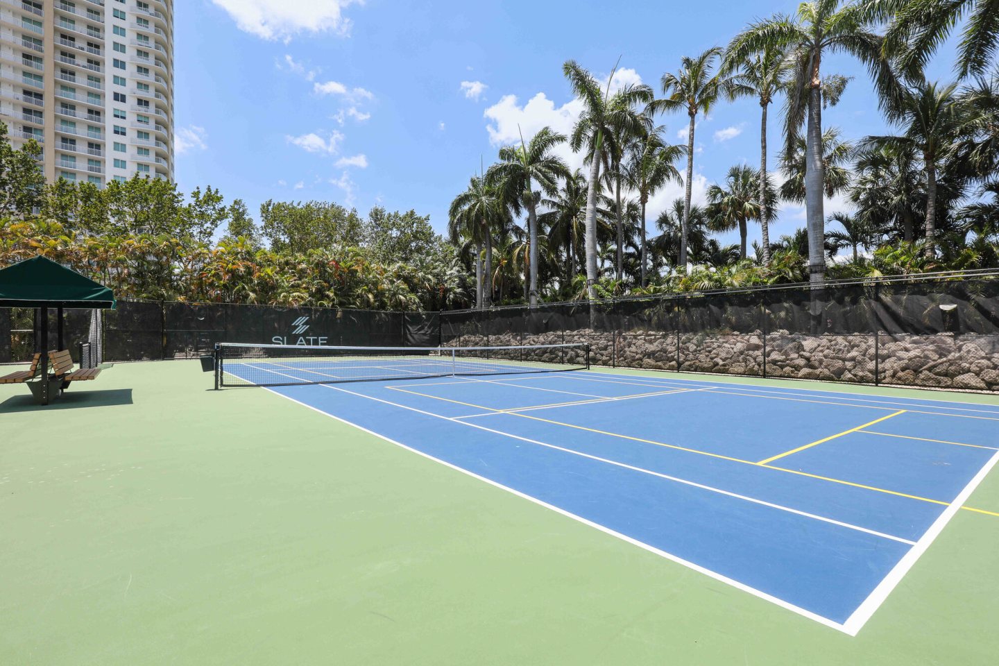 Slate Hallandale Beach Image 39