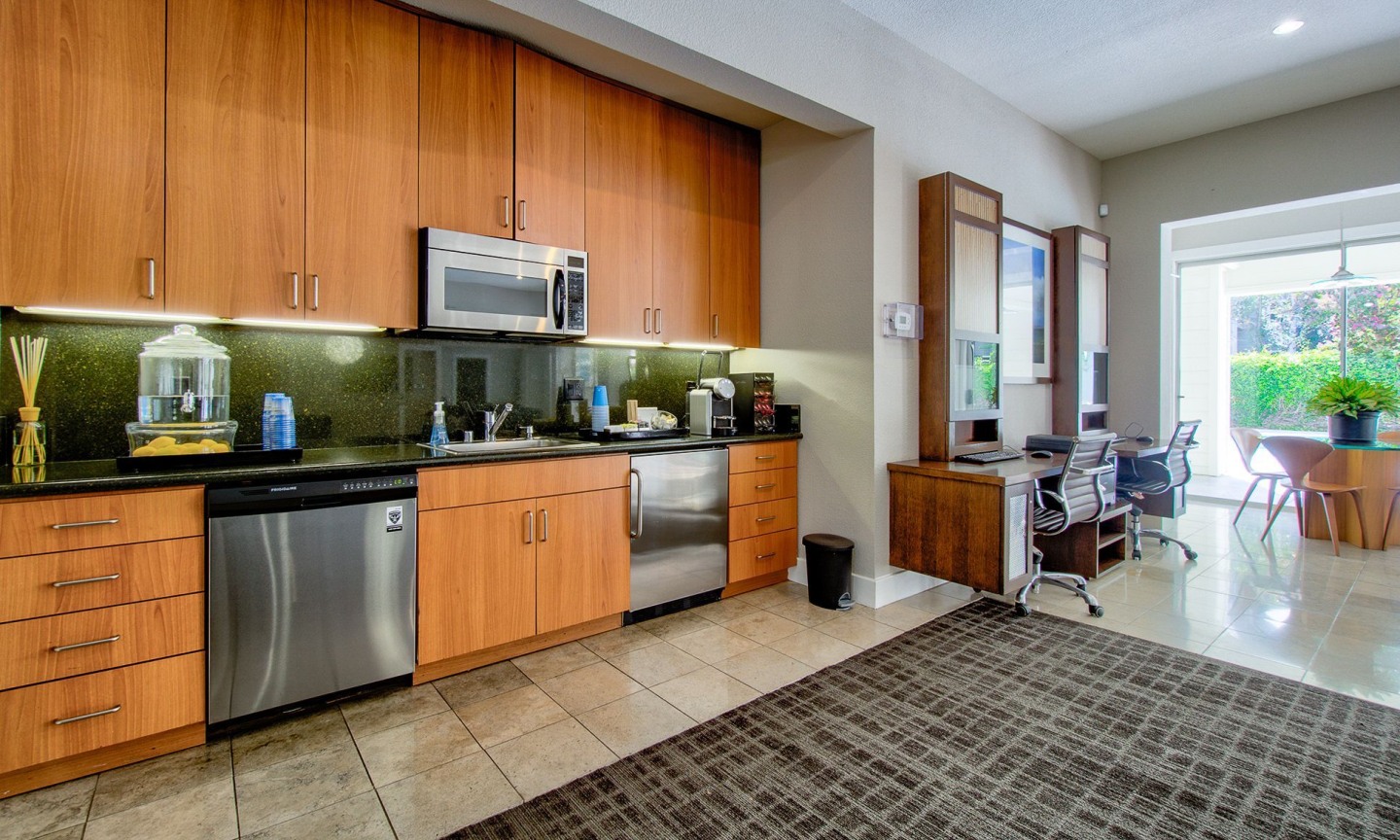 Orchard Glen Apartments Image 23
