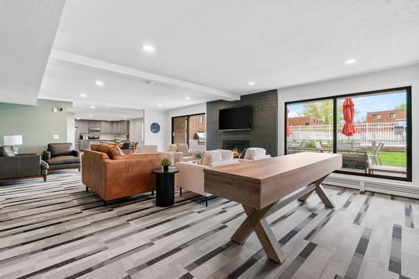 Shelard Village Apartments Image 5