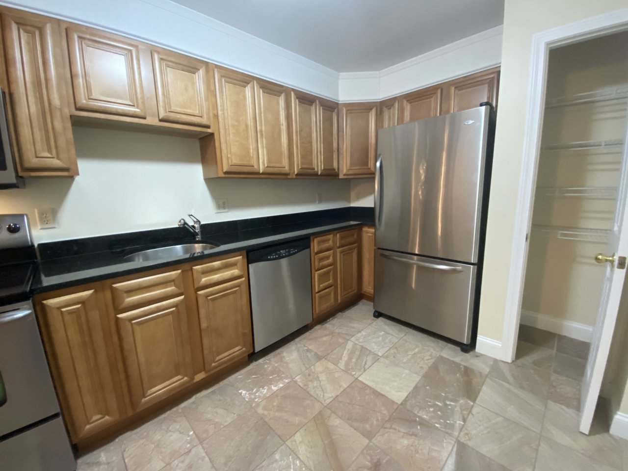 Hooksett Hollows Condominiums Image 6