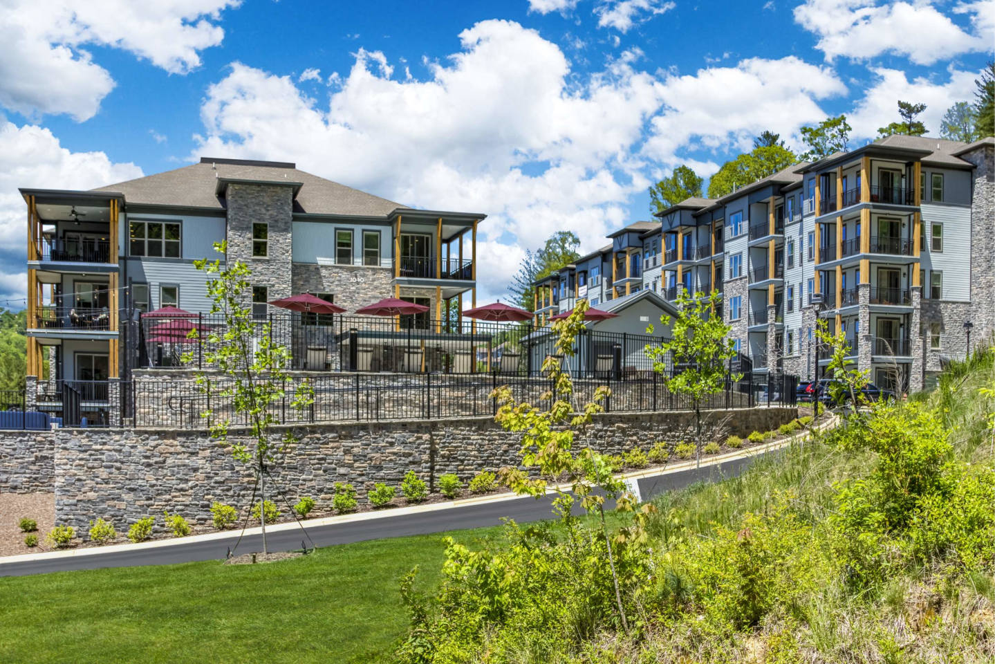 Enclave Piney Mountain Image 26