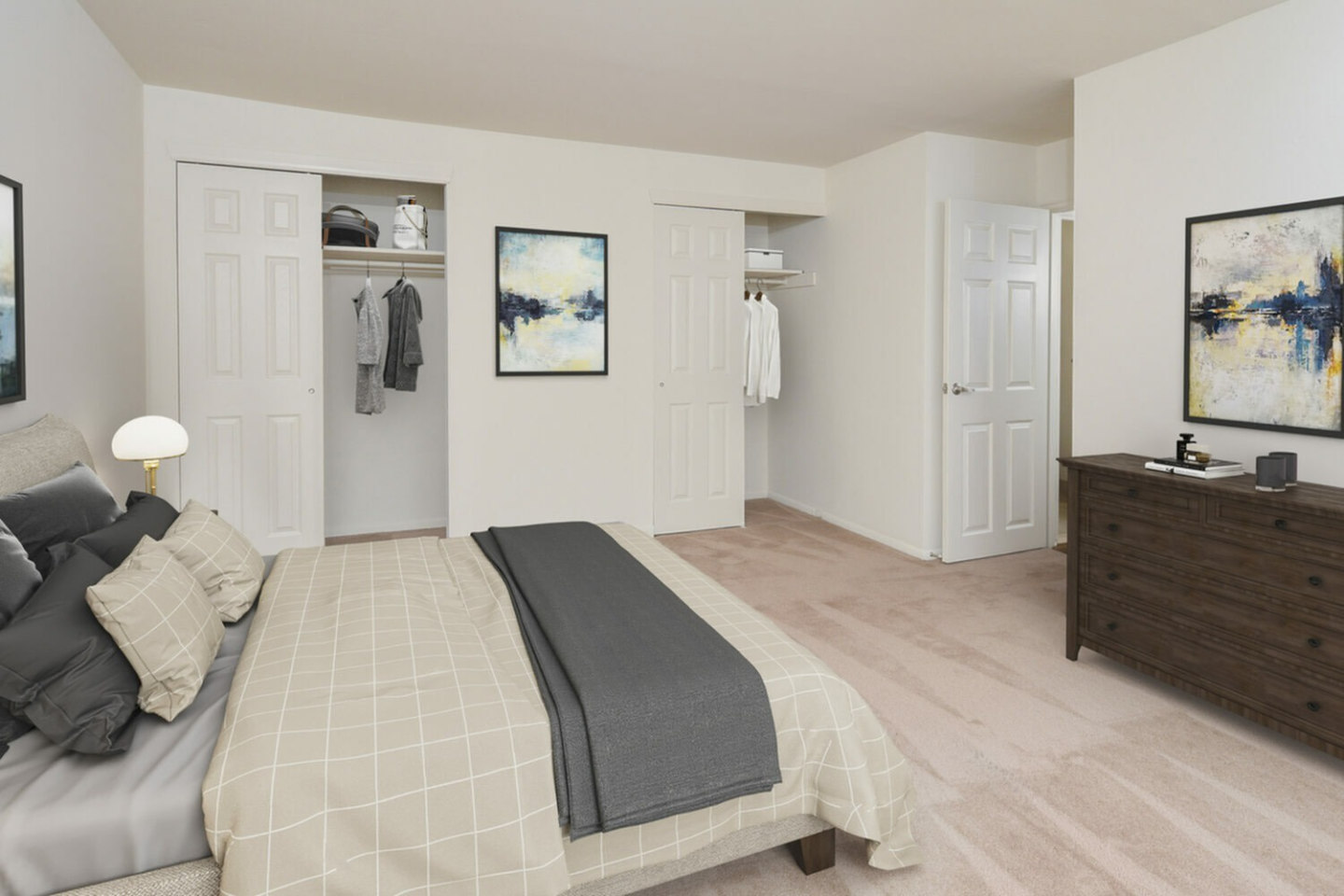 Village Green Apartments Image 4