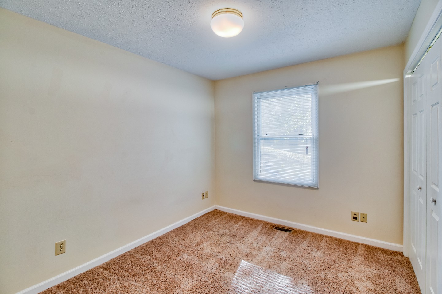 Walnut Springs Apartments Image 32
