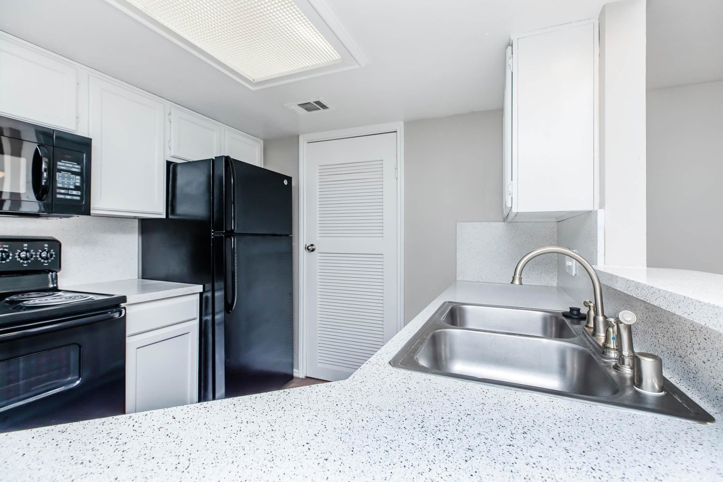 Plano Park Townhomes Image 41