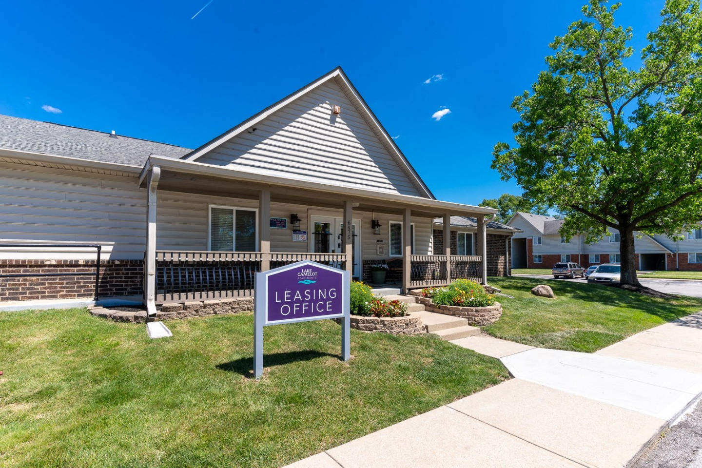 Lake Camelot Image 16